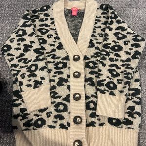Leopard print oversized cardigan